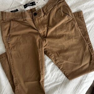 Hollister Co. Dark Khaki Skinny Chino Pants 31x30